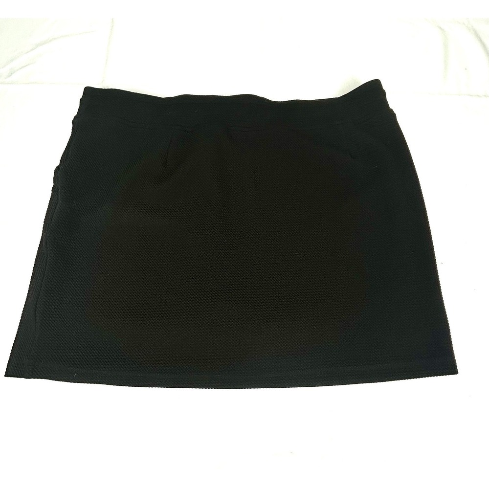 Attyre New York Woman's Black Polyester Spandex Skort Shorts Skirt Size 14